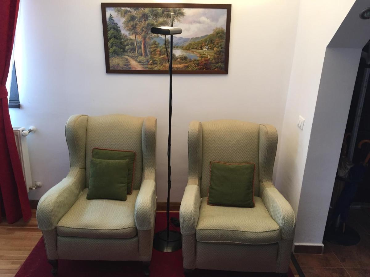 Pensiunea Simona Sîmbăta de Sus Buitenkant foto